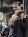 Dakota Johnson et Jamie Dornan sur le tournage de Fifty Shades Darker à Vancouver, le 4 avril 2016