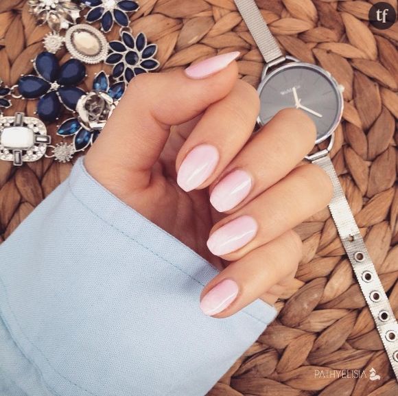 Tendance vernis : la manucure nude au coeur des tendances de l'été 2016