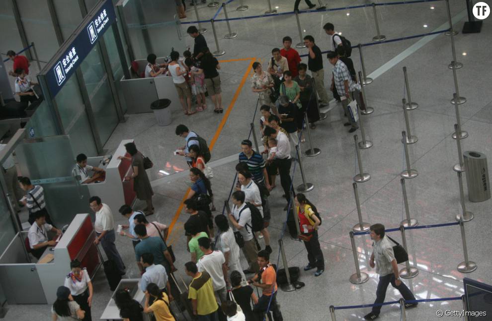   Des files d&#039;attente réservées aux femmes dans les aéroports en Chine  
