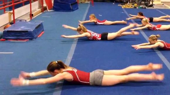 Voici comment les gymnastes travaillent leurs abdos