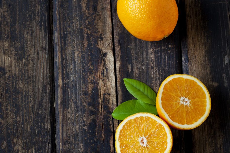 Comment éplucher une orange en quelques secondes ?