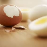 L'incroyable astuce pour éplucher un oeuf en quelques secondes et sans le toucher