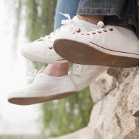 L'incroyable astuce pour nettoyer les baskets blanches