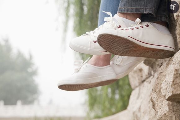 Voici une astuce étonnante pour nettoyer ses baskets blanches.