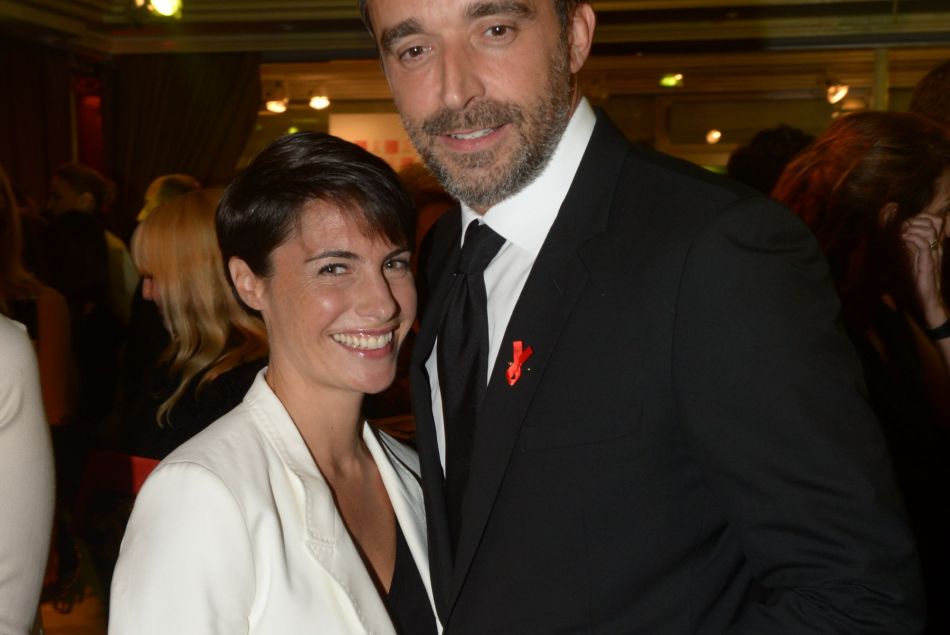 Alessandra Sublet et son mari Clément Miserez au dîner de la mode pour le Sidaction à Paris en janvier 2014