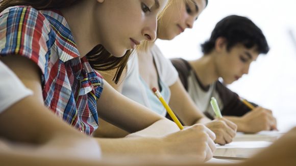 Bac techno 2016 : sujets et corrigés de l'épreuve de LV2 (anglais, allemand, espagnol, italien)