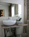 Décoration shabby : une salle de bain avec des meubles de récup