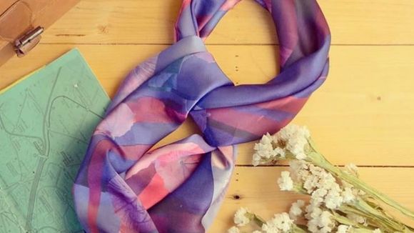 Comment laver mon foulard en soie?