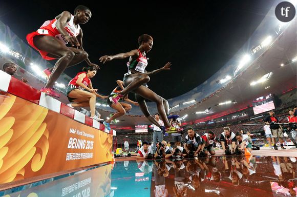 Les coureuses lors de la finale du 3000 m pendant les championnats du monde d'athlétisme à Pékin, le 26 août 2015