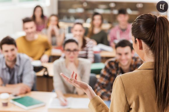 Professeur titulaire à l'université