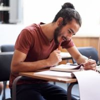 Bac 2018 STMG et ST2S : sujets et corrigés de l'épreuve d'histoire-géographie (19 juin)