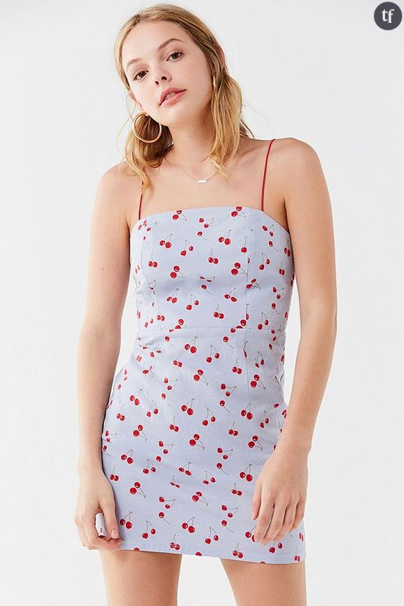 Robe cerise Urban Outfitters