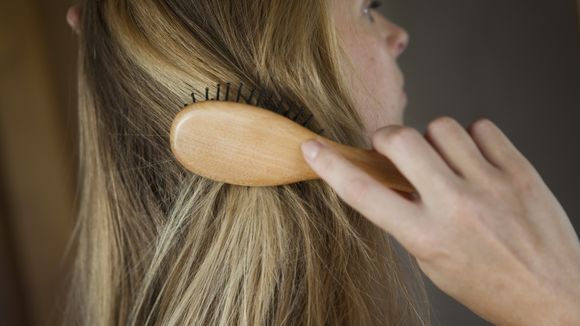 4 raisons pour lesquelles vous pouvez perdre vos cheveux