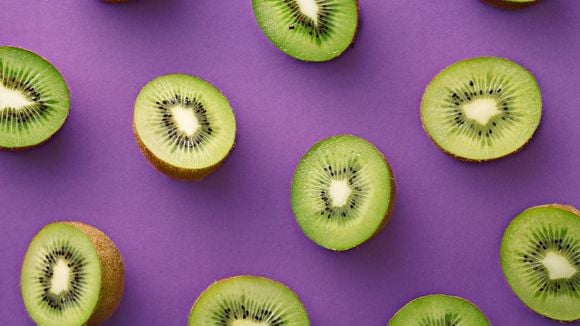 Pourquoi vous devriez manger la peau du kiwi ?