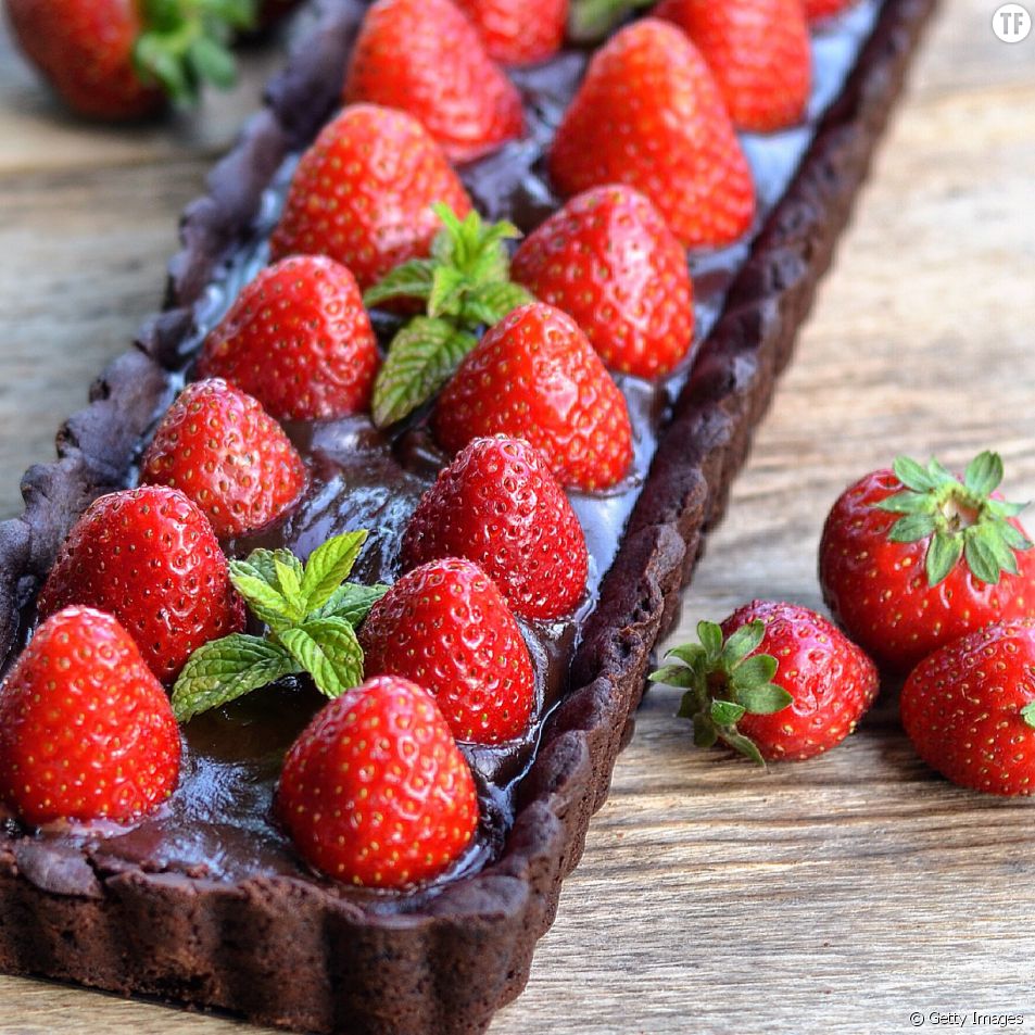 La Recette De La Tarte Au Chocolat Aux Fraises Et Au Oreo Sans Cuisson Terrafemina