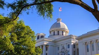 La loi anti-avortement la plus répressive des États-Unis a été votée en Alabama
