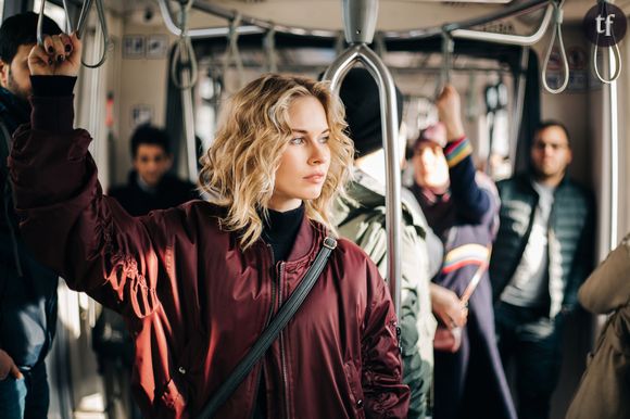 En France, 100 % des femmes empruntant les transports en commun témoignent y avoir été harcelées au moins une fois cours de leur vie, selon le HCE.