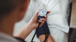 "On a été abandonnés" : en première ligne du Covid, les soignants libéraux s'insurgent