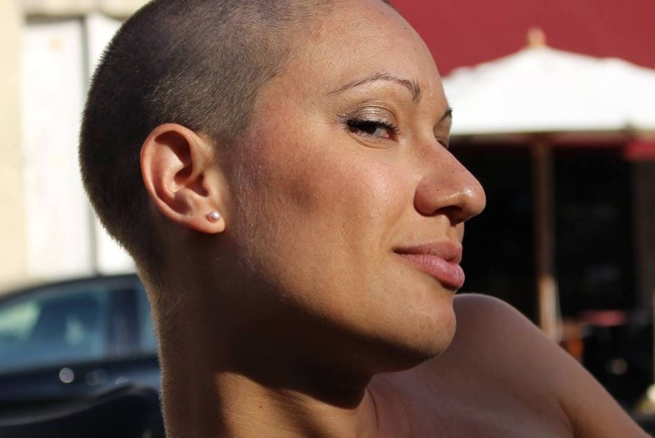 Aurélie Marchi s'est rasé la tête : elle raconte son expérience