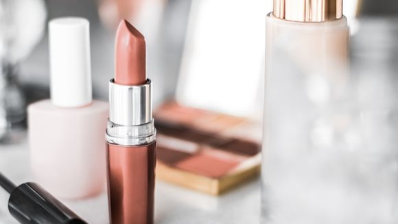 90 % de nos produits de maquillage seraient infectés de bactéries