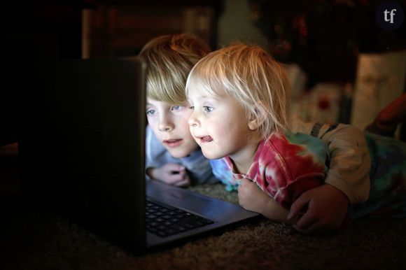 Et si on arrêtait de culpabiliser de mettre les enfants devant un écran ?
