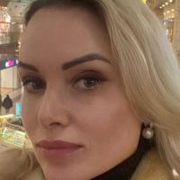 La journaliste Marina Ovsiannikova libérée réitère en dépit des menaces