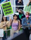 Un rassemblement militant pour le droit à l'avortement le 03 mai 2022 à Los Angeles