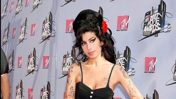 Il y aura bel et bien un biopic sur Amy Winehouse (et on a hâte)