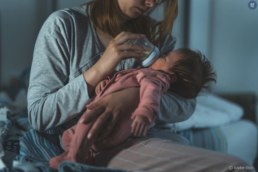 Les femmes se lèvent plus que les hommes quand bébé pleure