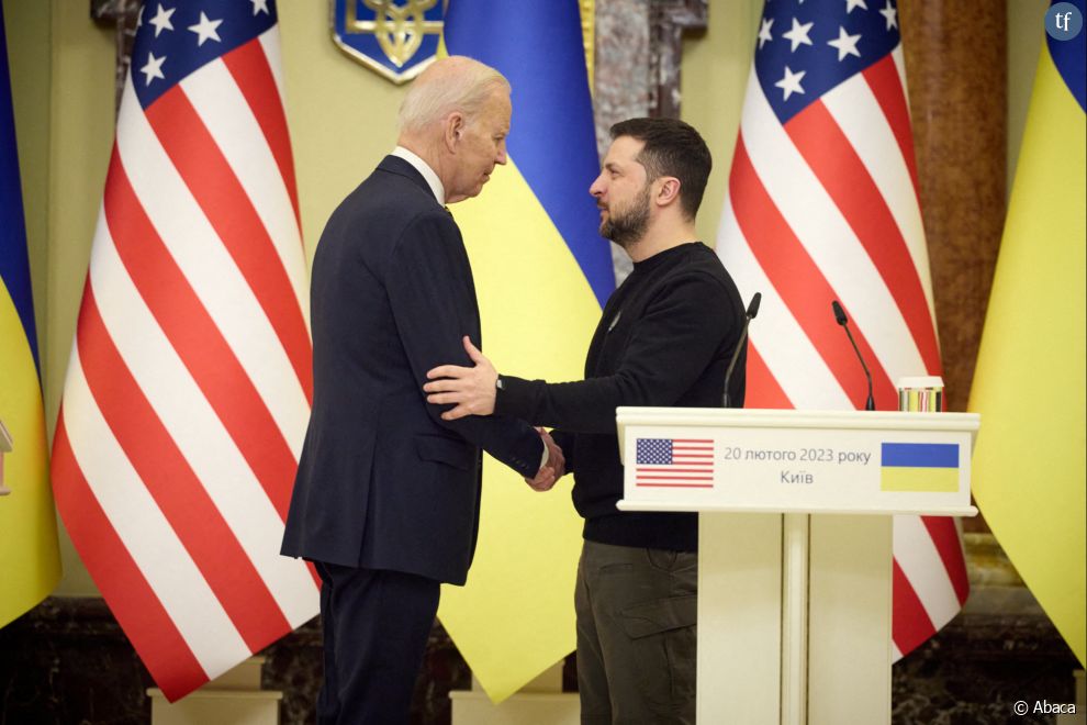 Le président américain Joe Biden et le président ukrainien Volodymyr Zelensky lors d&#039;une conférence de presse après une réunion au palais Mariinsky à Kiev, le 20 février 2023.