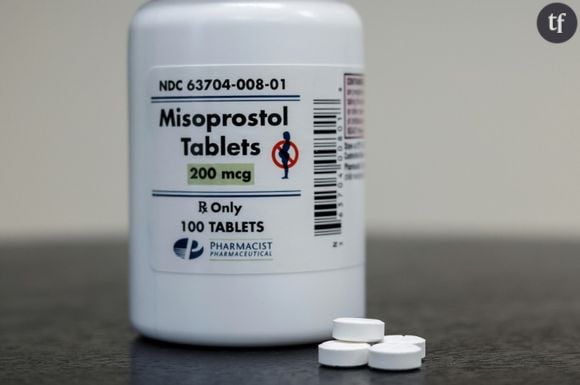 "Des femmes de tous les milieux, de tous les âges ! " : au Maroc, le trafic de pilules abortives perdure 
Une boîte de pilules de Misoprostol, le 13 avril 2023 à Rockville (Maryland), aux Etats-Unis