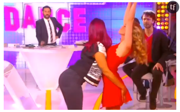 Cyril Hanouna a eu du mal à garder sa concentration dans TPMP, face à Enora Malagré et Shy'm.