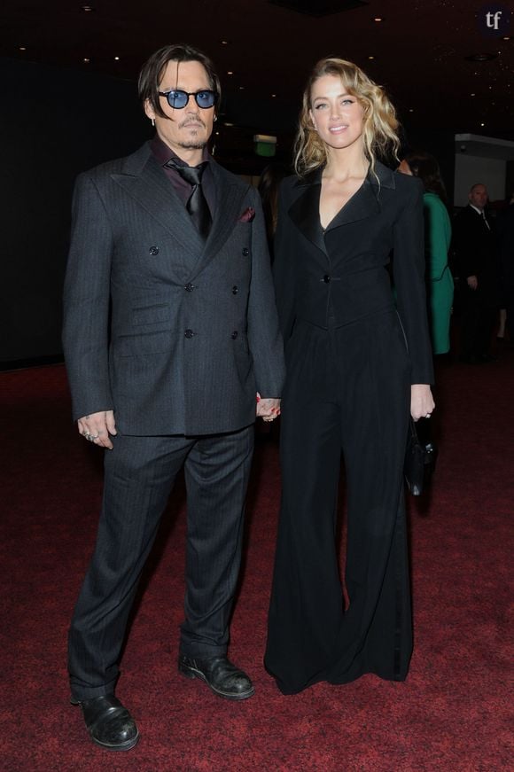  Johnny Depp et sa fiancée Amber Heard - Avant-première du film "Charlie Mortdecai" à Londres, le 19 janvier 2015. 