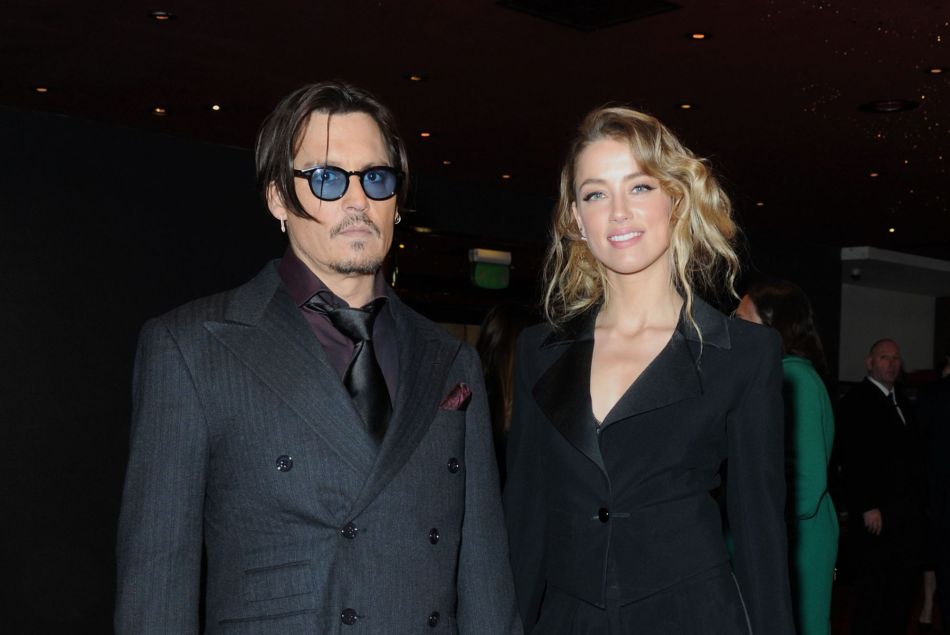  Johnny Depp et sa fiancée Amber Heard - Avant-première du film "Charlie Mortdecai" à Londres, le 19 janvier 2015. 