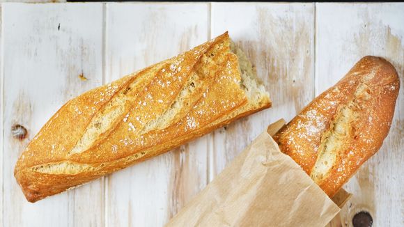 Pain blanc ou complet : lequel est le moins calorique ?