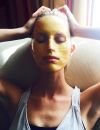 Karolina Kurkova : masque de beauté