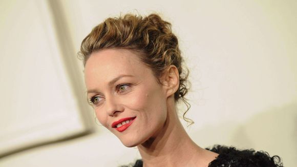 Fête des mères : Vanessa Paradis est la maman qui "assure" le plus selon les Français