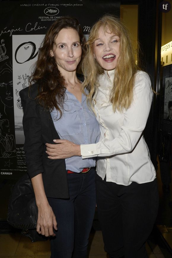 Justine Lévy et Arielle Dombasle en 2013