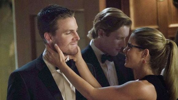 Arrow saison 4 : Félicity sera-t-elle enceinte d'Oliver ?