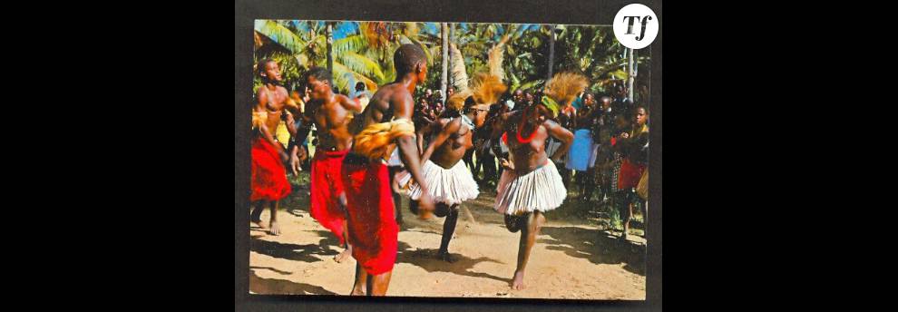 Le peuple Giriama lors d&#039;une danse traditionnelle au Kenya.