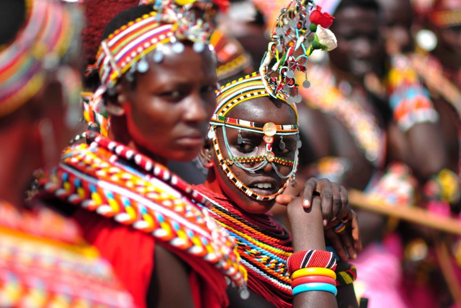 Une fille Samburu à Isiolo dans le nord du Kenya.