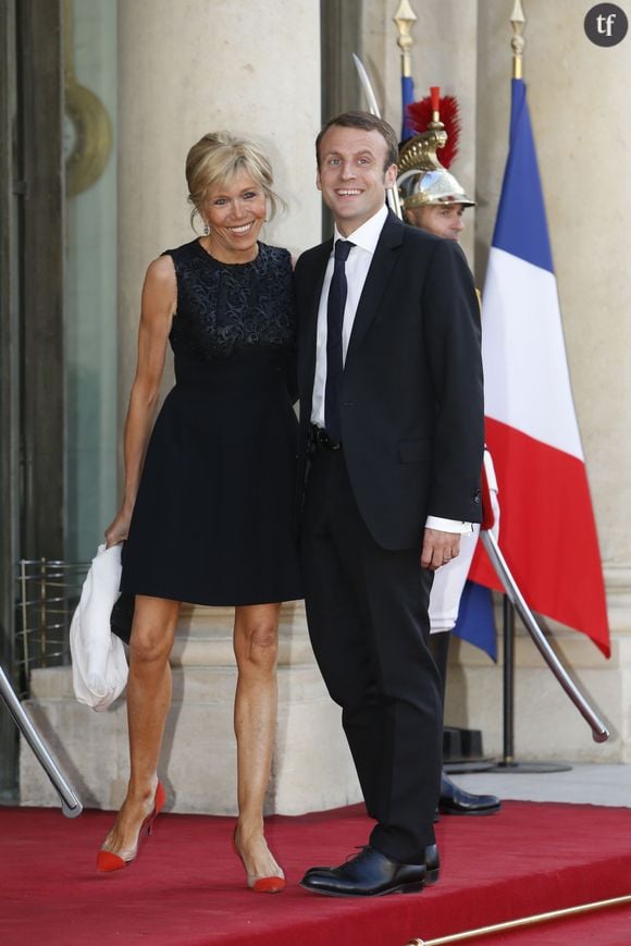 Emmanuel Macron et sa femme Brigitte Trogneux - Dîner d'état en l'honneur du couple royal d'Espagne offert par le président de la république au palais de l'Elysée à Paris. Le 2 juin 2015