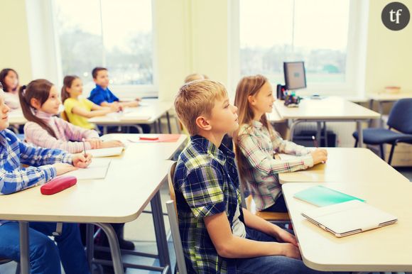 Des élèves dans une salle de classe