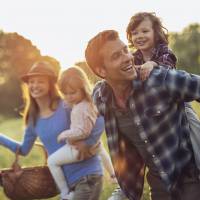 Pourquoi une simple promenade en famille est bonne pour vous et les enfants