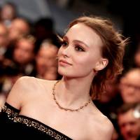 Lily-Rose Depp : "je portais les talons Chanel de ma mère" Vanessa Paradis