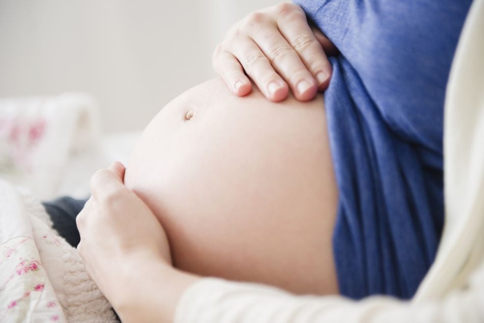 La grossesse transforme le cerveau de la mère : une troublante découverte