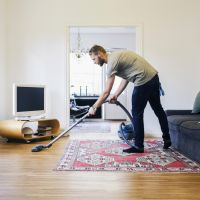 "Je n'aide pas ma femme" : le coup de gueule féministe qui fait le buzz