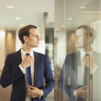 5 profils de narcissiques qu'on connaît tous au travail