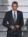 Barack Obama ne ferme que le premier bouton de sa veste