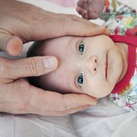 Quels sont les bienfaits de l'ostéopathie pour les bébés ?